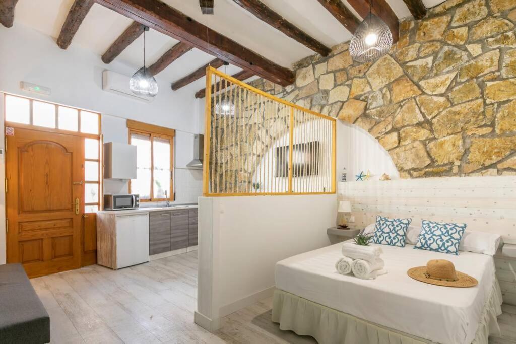Apartamento Loft A 50 Metros De La Playa Y Paseo Maritimo El Campello Eksteriør bilde